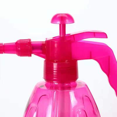 China 1. 5L spray household products can handheld spray bottle air pressure spray bottle transparent garden watering pot for sale