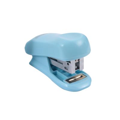 China Creative Lovely Mini Macaron Color Stapler Fan Binding Machine Cartoon Handheld Vertical Set Cute Mini Stapler for sale