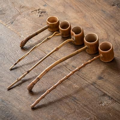 China Japan Chinese Style Retro Root Whip Scoop Bamboo Long Handle Home Excavating Wine Spoon Natural Bamboo Water Pocket for sale