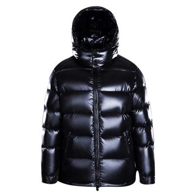 China OEM Sustainable Outdoor Apparel Winter Warm Hooded Coats Windproof Waterproof Down Jacket Men for sale