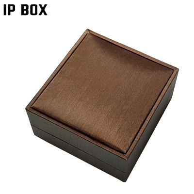 China Leatherette paper outside & Plastic Inside RTS CTK0707 Pendant / Chain Box - Outside Brown - Inside - Detachable Insert - Black PC MOQ 24 - Inventory - Quickly! for sale