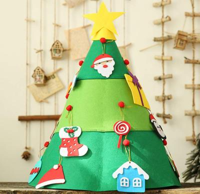 China Eco-friendly Felt Christmas Decoration 3D Felt Christmas Tree With Ornaments for sale