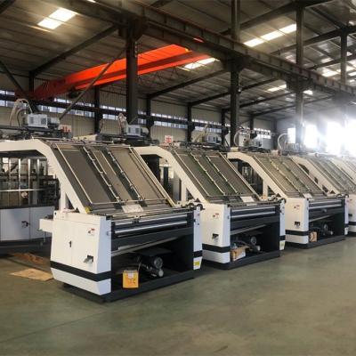 China Versatile 400mm Automatic Flute Laminator Machine for Various Applications for sale