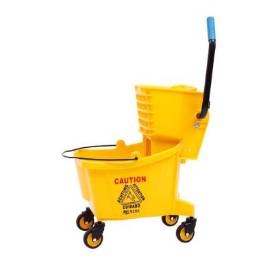 China Competitive Price Durable And Convenient Equipment Service 32 Liter Cleaning Trolley for sale