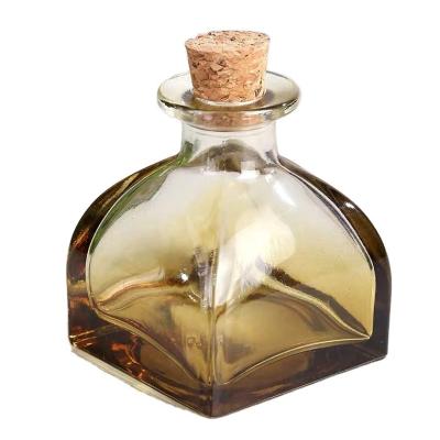 China Wholesale Personal Care LZ Cork Lid And Stopper Amber Color Glass Aroma Diffuser Bottles for sale