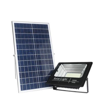 China Sports Stadiums Die Casting IP65 Aluminum Solar Powered Floodlight 30W 60W 100W Watt LED Slim Waterproof Outdoor Solar Flood Light for sale