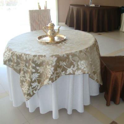 China Durable Jacquard Promotional Custom Using 100% Polyester Jacquard Hotel Cotton Christmas Dining Table Cloth Set for sale