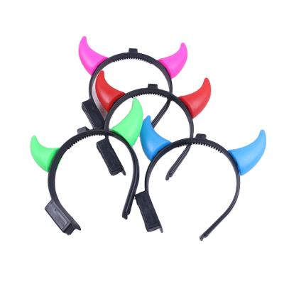 China On/Off Switch Halloween Event Gifts Supplies Halloween Light Up Devil Horns Led Headband for sale