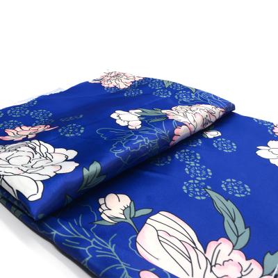 China The most popular fashion women's brief manufacturers printed polyester fabrics, the cheapest all kinds of clothing fabrics for sale