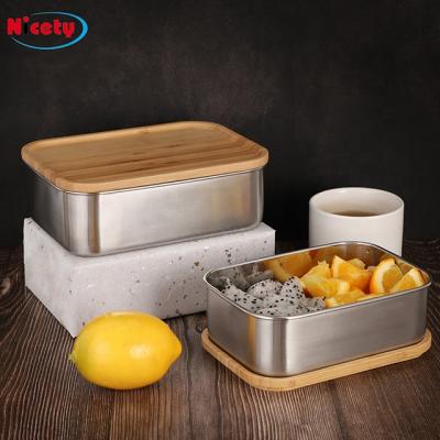 China Freshness Keeping Stainless Steel Bento Box With Chopper Japan Square Stainless Steel Eco-Friendly Bamboo Food Storage Containers With Lock for sale