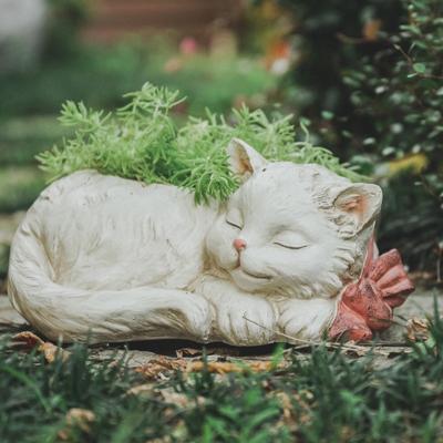 China Easy To Release Concrete Silicone Planter Molds Garden 3D Cats Design Flower Pot Molds for sale