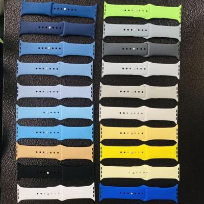 China For Apple Watch 6/5/4/3/2/1 51 Colors Elastic Band Luxury Soft Silicone Watch Bands For Apple Sports Strap 38 40 42 44 mm Watch Bands for sale