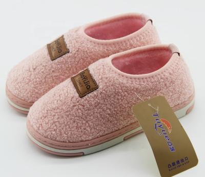 China Thermal Light Weight and Comfortable Kids Plain Indoor Outdoor Slippers Girls Pink Shoes for sale