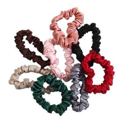 China Multicolor 100% Silk Mulberry Pink Black Rose Different Sizes Brand Custom Hair Tie 100% Silk Mulberry Hair Scrunchies for sale