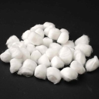 China 100% Natural Cotton and Eco-friendly Wholesale oem sterile medical cotton balls bulk cotton wool ball surgical medical cotton balls with low price for sale