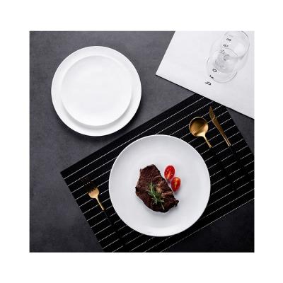 China Best Sustainably Selling Ceramic Dinner Plate Steak Plate Serving Tray in White for sale