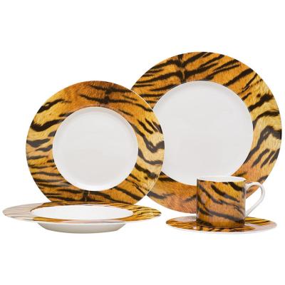 China Viable Wholesale Modern European Restaurant Dinner Dishes Sets Tableware Tiger Print Ceramic Dinnerware Sets Elegant Luxury for sale