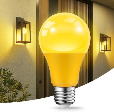 China Dimmable Amber LED Bulbs For Enclosed Fixtures With Long Life Span - E26 Base for sale