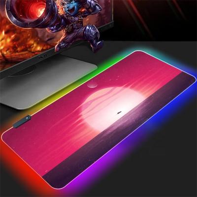 China Blanco RGB HEATER Mouse Pad, Pubg RGB Mouse Pad, Premium XL Extended Led Mouse Pad - World Map for sale