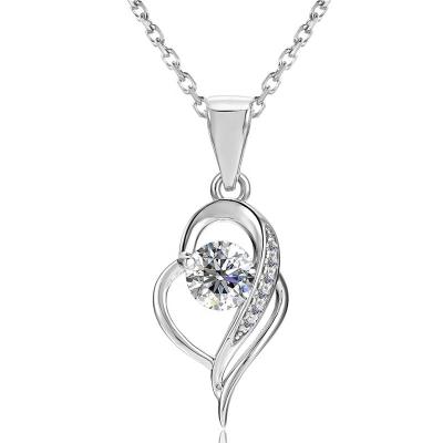 China St.Claire 18K Moissanite Pendant 0.5 Ct Vvs Clarity Lead Free Nickel Free Moissanite Diamond Heart Pendant Necklace for sale