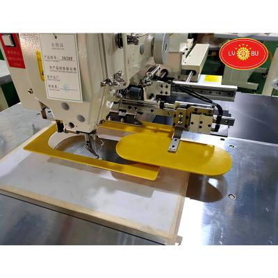 China Logo Design Small Mouth Machine 3020 Computer Pattern Computer Slip Big Hook Automatic Leather Quilting Sewing Machine for sale