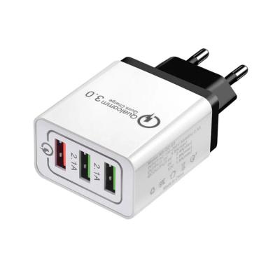 China Quick QC3.0 Travel Adapter Factory Price QC 3.0 Charger 3 Ports USB Travel Charger CE FCC ROHS Certified USB Wall Charger for sale