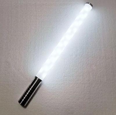 China Modern Super Long 32 LED Rechargeable Strobe Stick For Night Club for sale