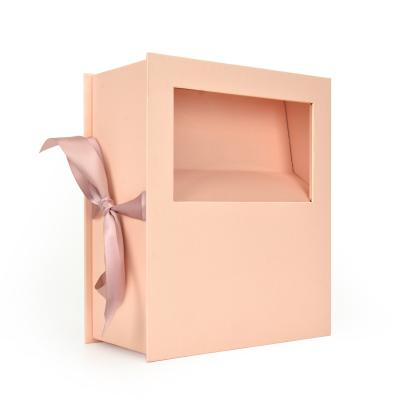 China 2022 Flower Handmade Gift Box with Transparent Candy Paper Boxes Wedding Gift Boxes Christmas Packaging Display Case Decor for Home for sale