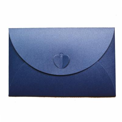 China Disposable Factory Supplying Colorful Fancy Luxury Paper Envelope With Heart Shaped Closure For Business And Gift for sale