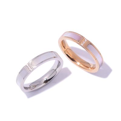 China Factory wholesale new design FASHIONABLE minimalism stainless steel fashion couples white wedding ring for sale