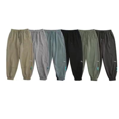 China Custom Wholesale 100% Cotton Joggers Anti-Wrinkle Running Pants For Men for sale