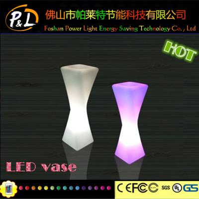 China Modern Hotel Furniture Led Flower vase for decoration for sale