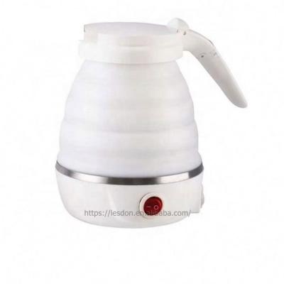 China 2021 Heating Element 360 Degree Base Rotation Folding 600ml Mini Travel Kettle Silicon Kettle Collapsible For Traveling for sale