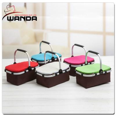 China Eco - Friendly Aluminum Frame Portable Cooler Bag With Handle for sale