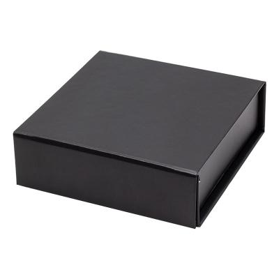 China Recycled Materials Geoto Packing Stock Small Ply Black Square Flat Gift Boxes With Magnetic Lid for sale