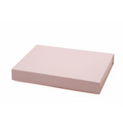 China Recyclable Custom Luxury Rigid Medium Shallow Pink Magnetic Closure Press On Nail Packaging Box for sale