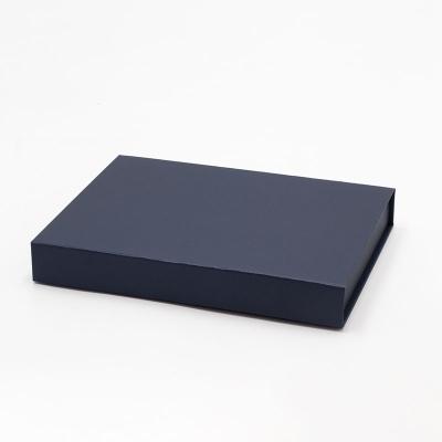 China Current Navy Blue Recyclable Magnetic Lid Fancy Panel Hard Card Gift Box Wholesale for sale