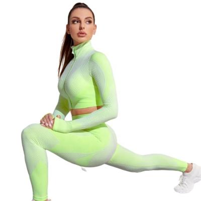 China Manufacturer Anti-Static Wholesale Sweat Wicking Plus Size Stretch Women Gym Yoga Four Way Sets for sale