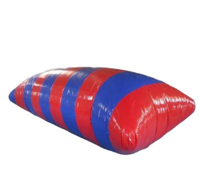 China Inflatable Floating Water Park Jumping Water Floating Pillow Inflatable Water Entertainment Commercial Catapult Drop Body Launcher Inflatable Te koop