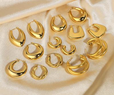 China 2021 Wholesale Romantic C 14k Gold Plated Triple Twisted Earrings Filled Circle Earring Jewelry Stainless Steel Gold Women Big Hoops for sale