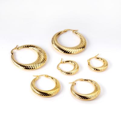 China CLASSIC 18K gold plated twisted earrings circle geometric earrings for women minimalist circle earrings for sale