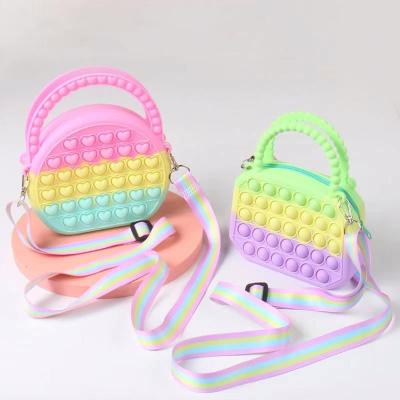 China 2022 Fashion Purse Rubber Girls Bag Coin Purse Messenger Bags Child Clips Women Handbags for sale