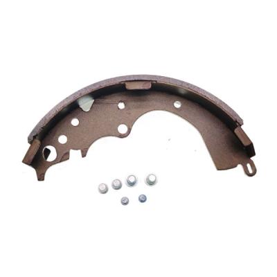 China Semi-metallic auto parts high quality factory produce 04495-26180 k2330 ceramic car brake shoes for TOYOTA HIACE for sale