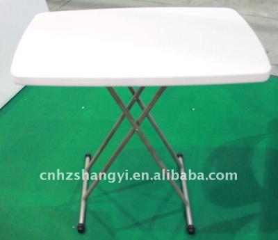 China Outdoor Table Plastic Folding Personal Table and TV Tray for sale