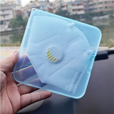 China Lightweight PP Face Mask Case Holder Chain for sale