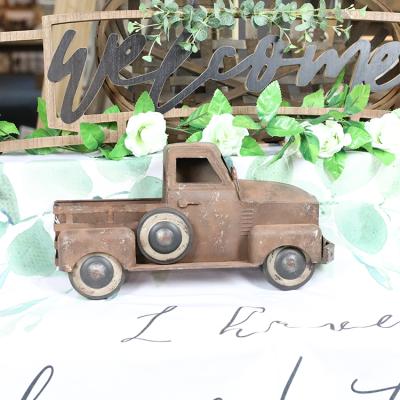 China Eco-Friendly Manufacturer Home Decoration Table Top Farmhouse Vintage Metal Truck Eco-Friendly Decor for sale