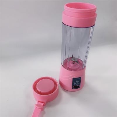 China Car Kitchen Appliances Mini 380ml Usb Rechargeable Personal Portable Blender for sale