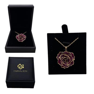 China Beautiful colors elegant jewelry preserved fresh flower petal to prevent allergy rose pendant necklace for sale