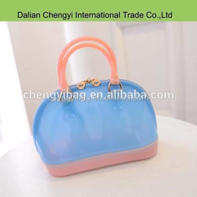 China Wholesale shoulder bag candy color ladies silicone beach bag lovely jelly bag for sale