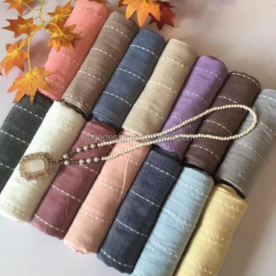 China Yiwu Squishy Stripe Scarf Fashion New Autumn Elegant Oversized Unisex Jacquard Squishy Scarves for sale